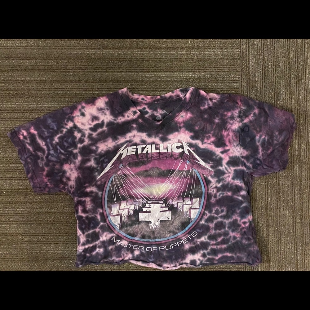 Acid wash cropped metallic shirt